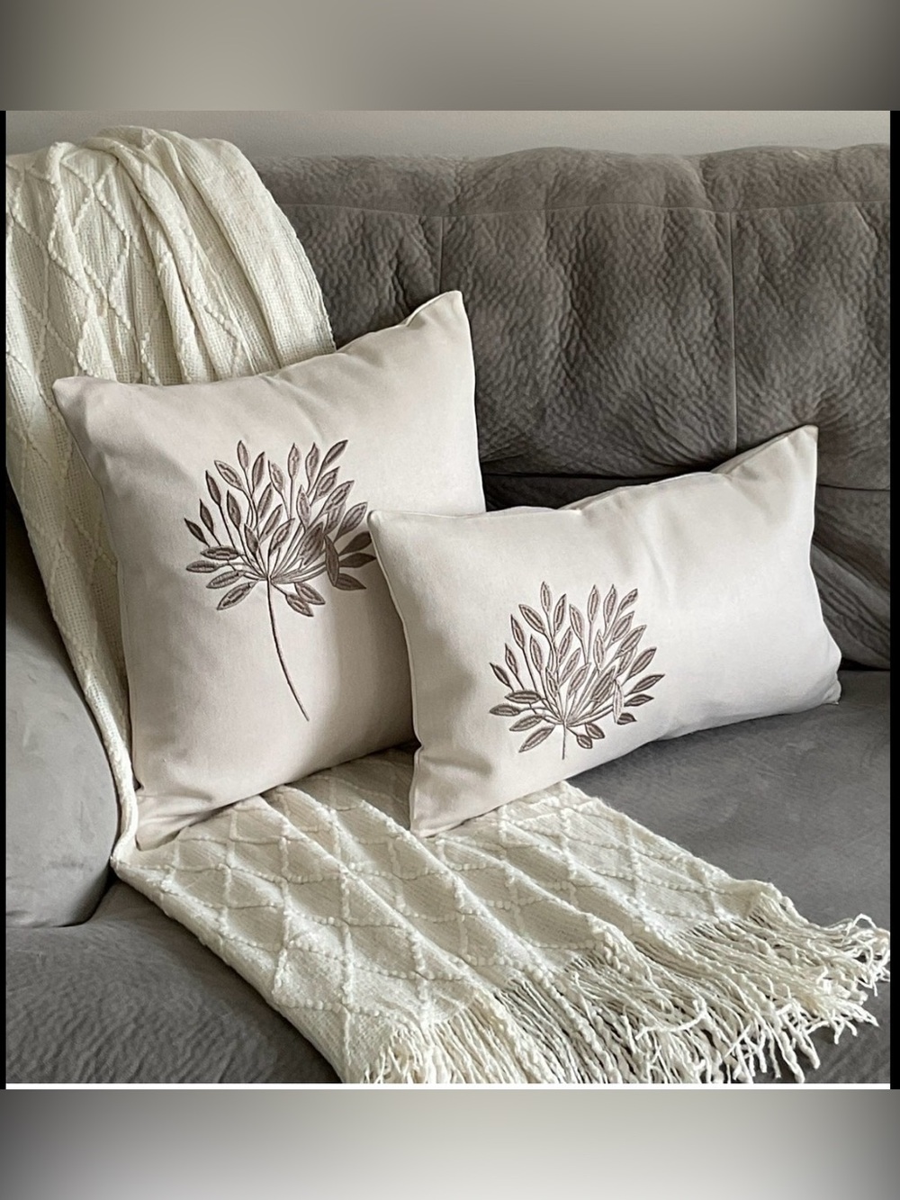 2pcs Pillow Covers (Inner Pillow Not Included),